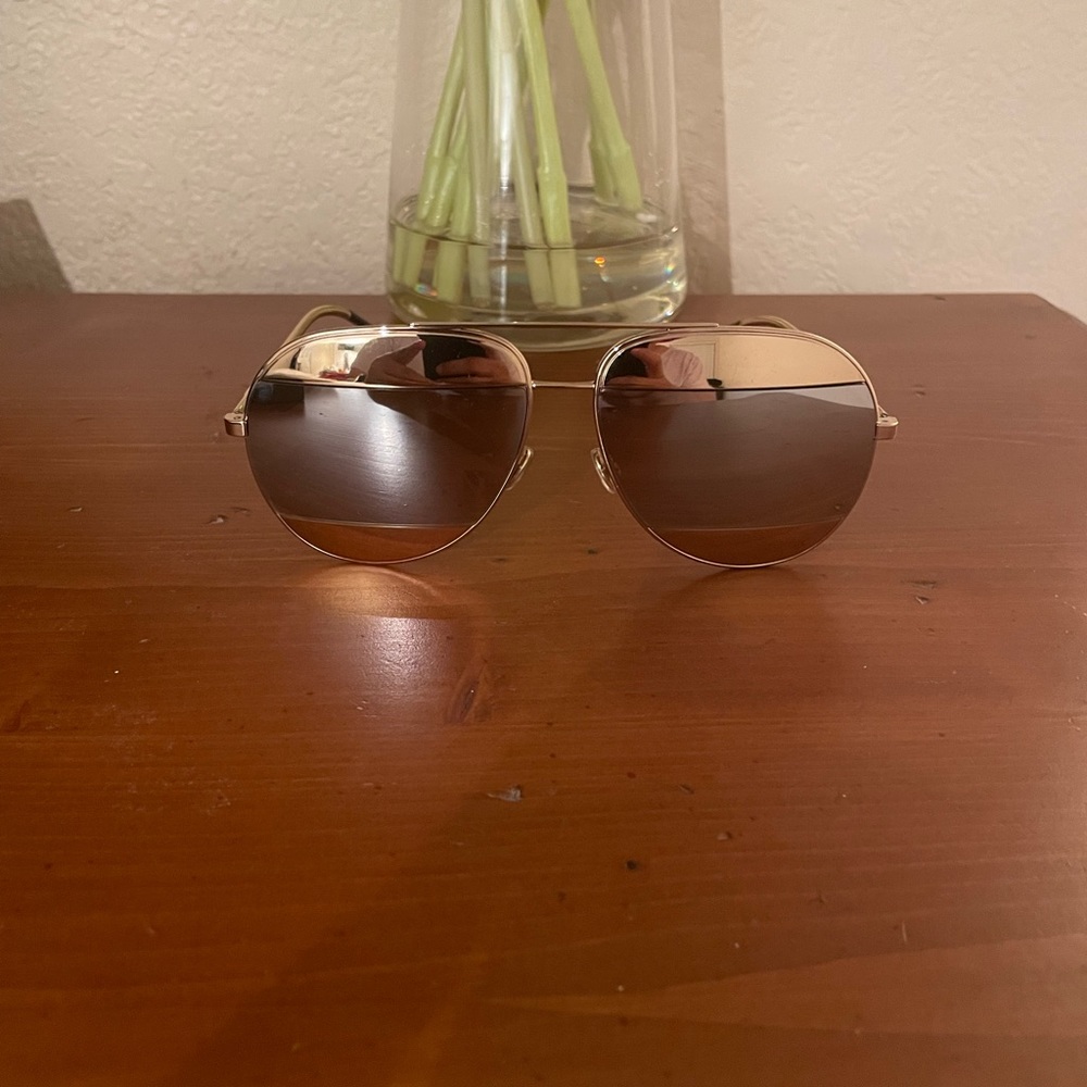 DIOR Split 1 Gold & Grey Aviator
Mirrored Sunglasses